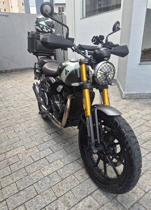 TRIUMPH SCRAMBLER 400 X TRIUMPH SCRAMBLER 400 X